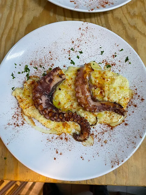 Pulpo a la brasa